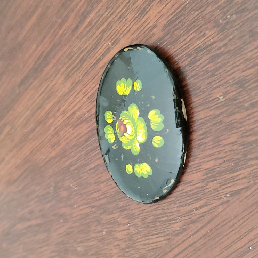 Vintage 80's Russian Hand Painted  Lacquer Paper Mache Pin